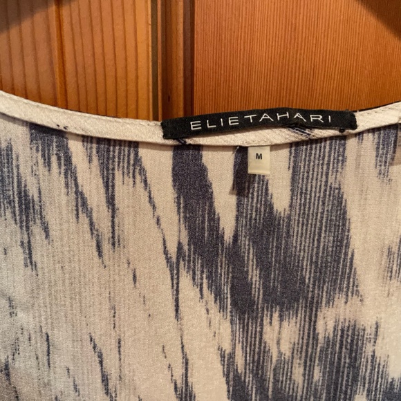 Elie Tahari - sleeveless silky blouse - Picture 5 of 7